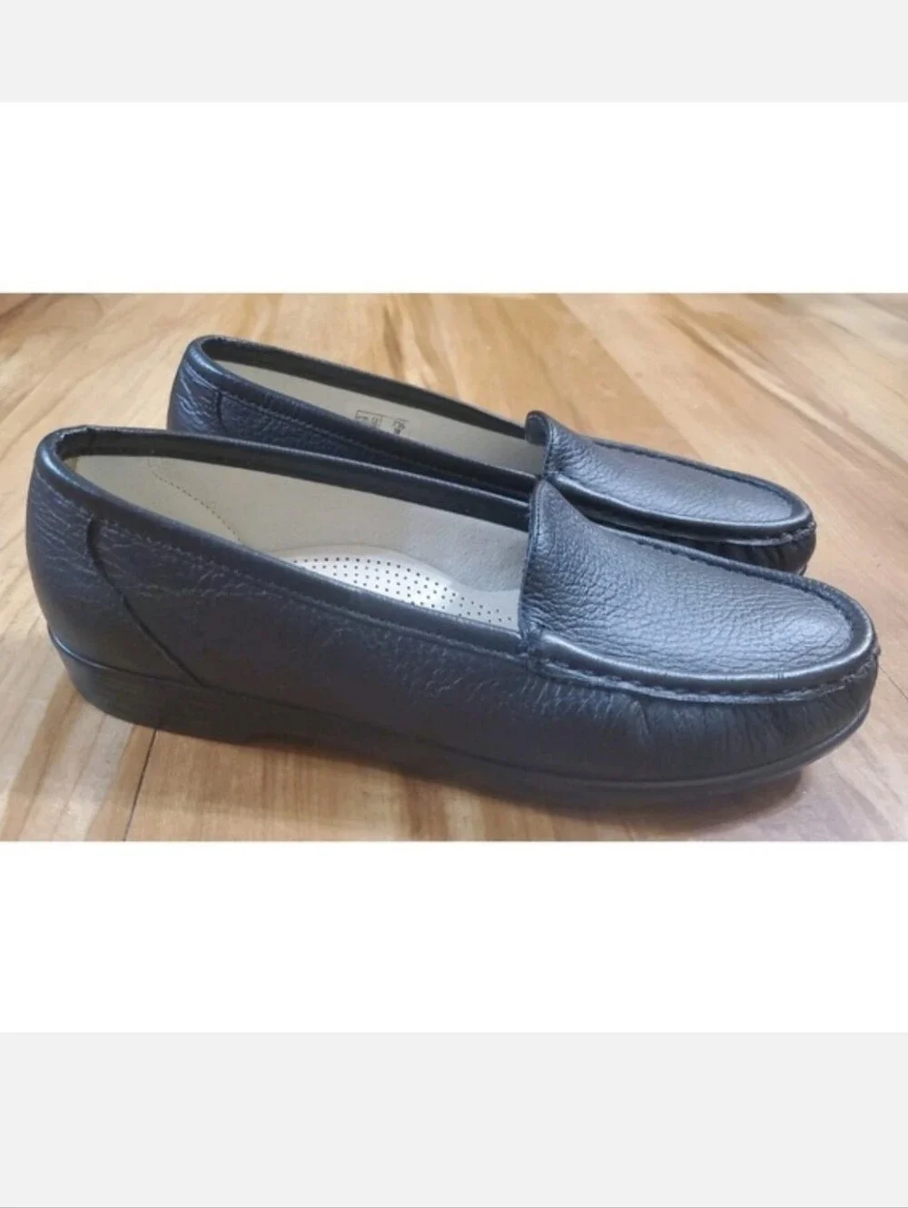 SAS Simplify Black Leather Women's Loafer ,Size 9M